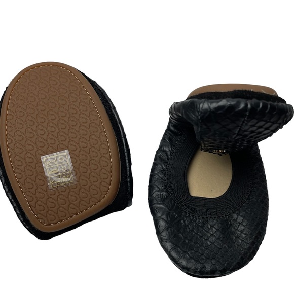 Yosi Samra Samara Snake-Embossed Leather Ballet Flat Foldable 6 NWOB - Picture 3 of 7